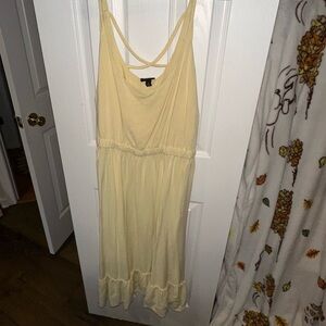 Torrid Pastel Yellow Dress 👗 💛